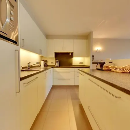Apartment 3-bedroom With Casino View