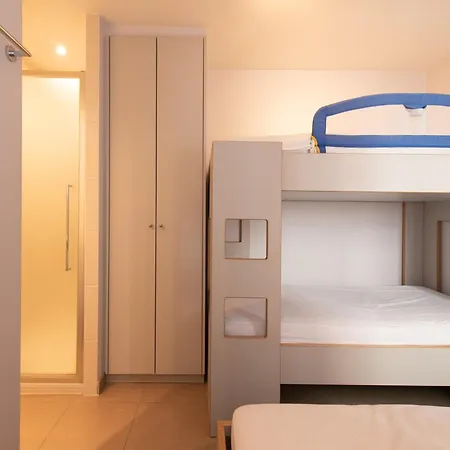 In Near Casino Апартаменты Миделкерк